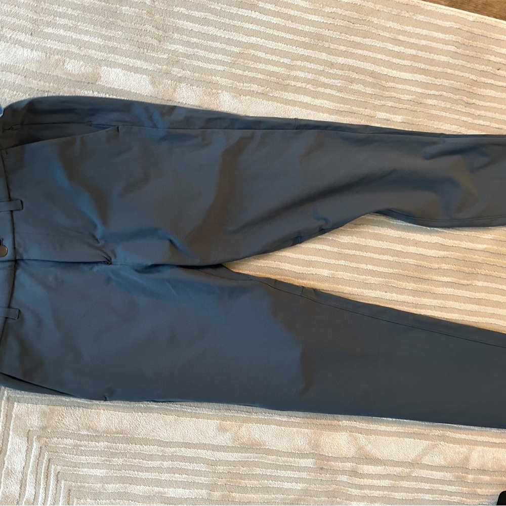 Lululemon Commission Pants